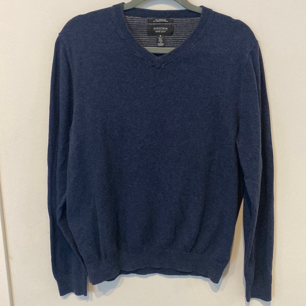 Nordstrom long sleeve v neck sweater
